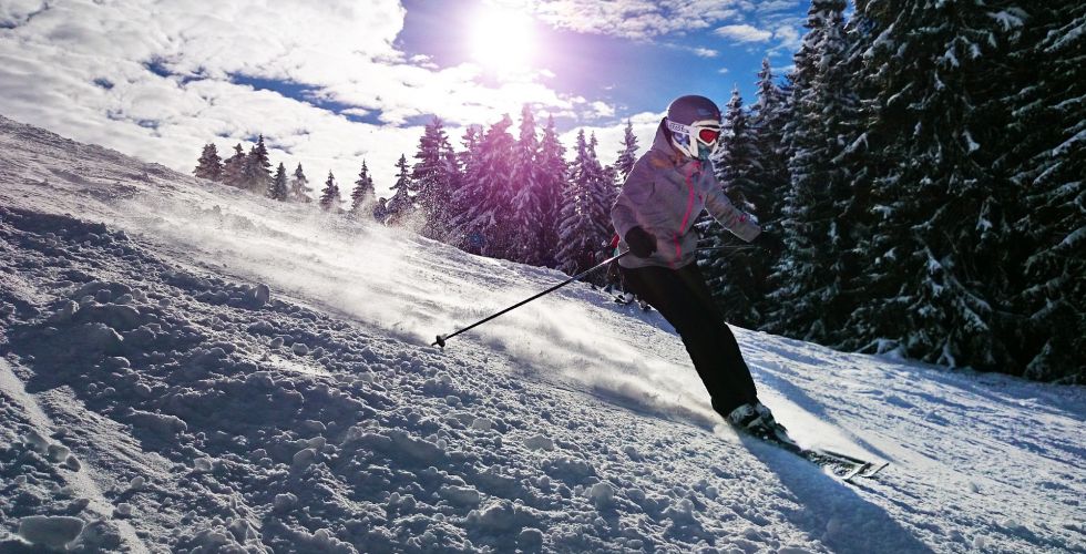 Ferie zimowe w Świeradowie-Zdroju – narty, relaks i widoki, które zachwycają