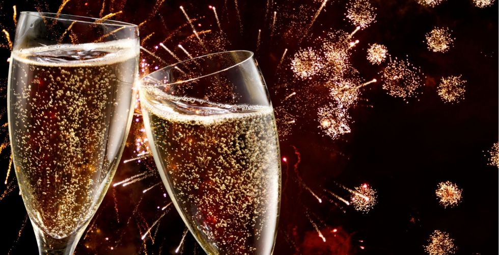 Kosmiczny Sylwester w Krasicki Hotel Resort & SPA – przywitaj Nowy Rok w górach Izerskich!